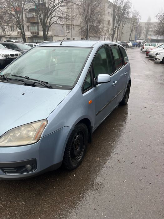 Vând ford focus C Max