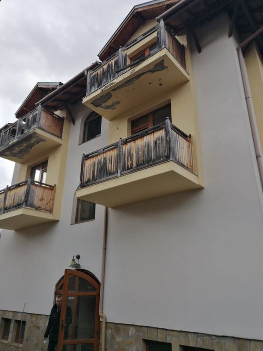 Продава се Хотел в Габрово, Център - 461 кв.м за 521 €/кв.м - Снимка #2