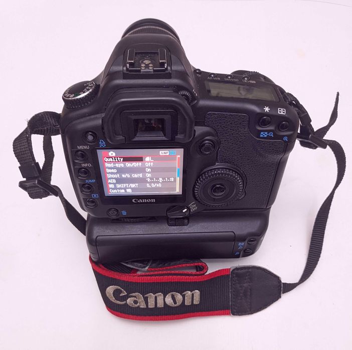 Aparat foto Canon 30D