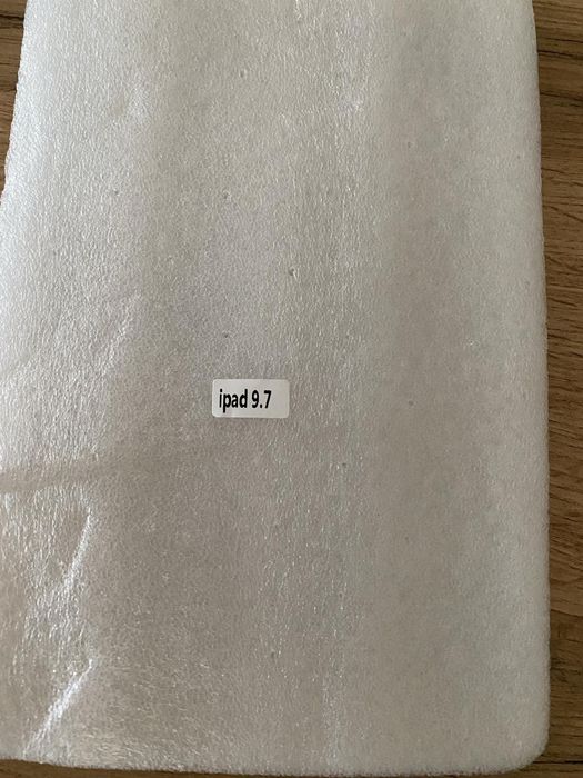 Калъф за ipad 9.7