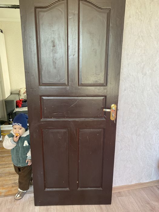Продам межкомнатные двери