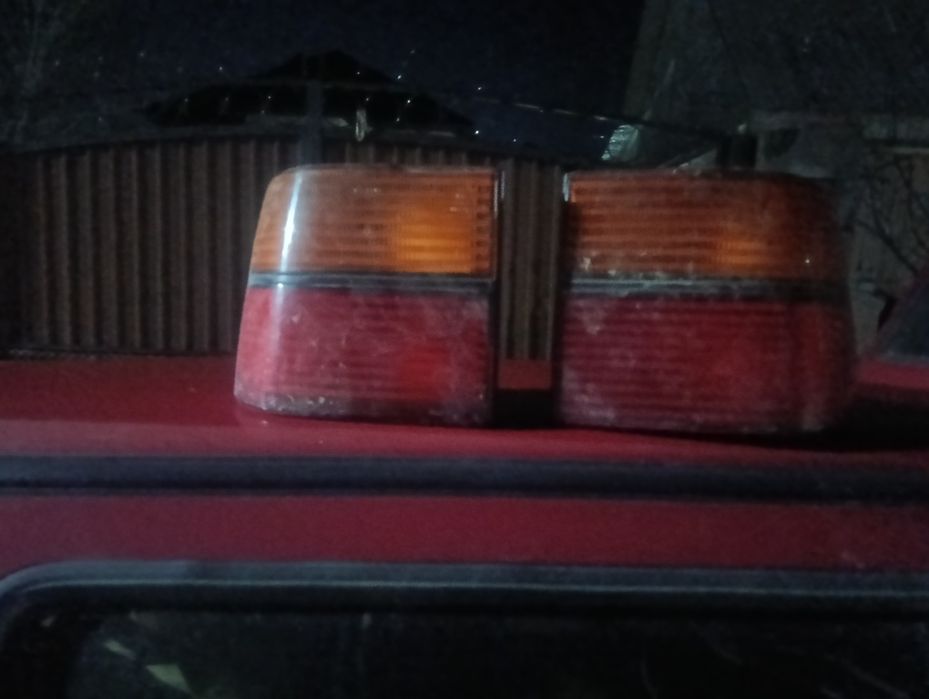 Продам задние фонари Венто