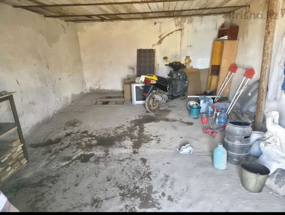 Продам гараж 5й мкр