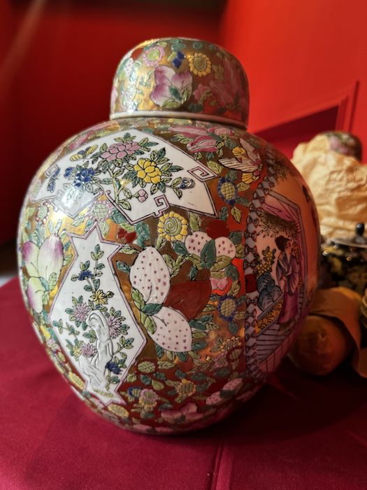 Старинная посуда в древне-китайском стиле