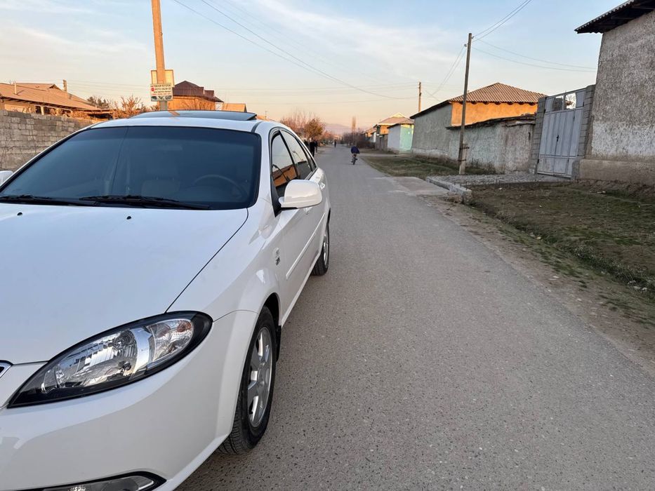 Jentra sotiladi yil 2021 kraska tozza yurgani xalol 26.000yurgan kelib