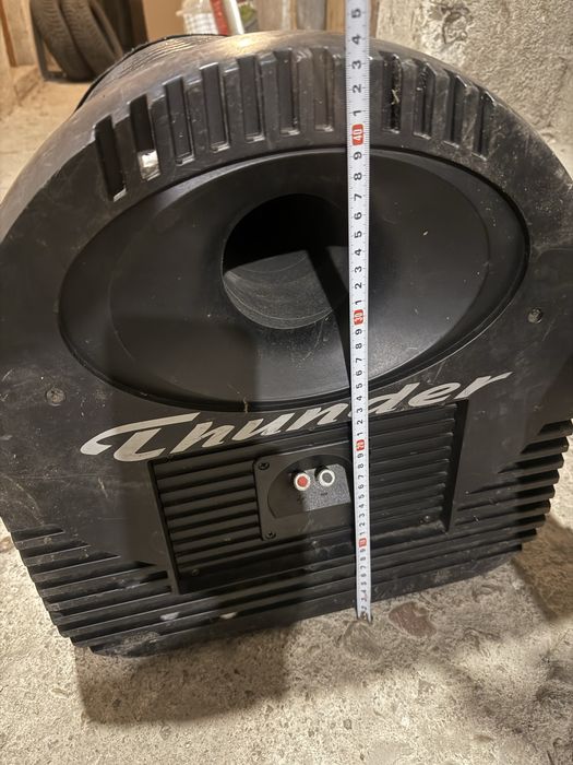 Бас каса HERTZ HX380 15" 1400W