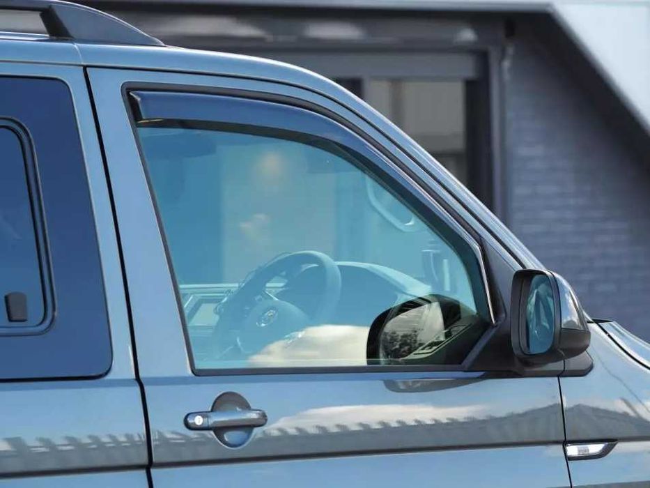 Комплект от 2 броя ветробрани за VW TRANSPORTER T5 T6 2003 до 2019