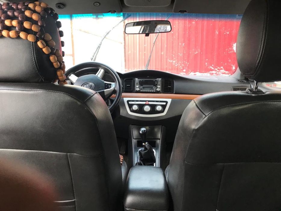 Продам машину лифан солано