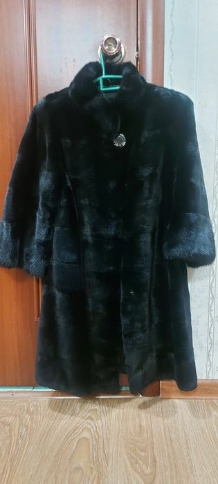 продам шубу норковую