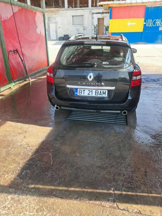 Se vinde renault laguna 3 an 2012