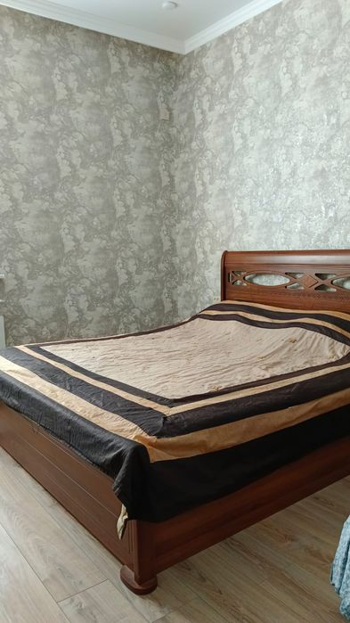 Кровать 180*2 с матрасом