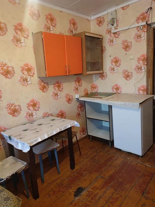 Продам 1 комнату в общежитии  район  ДБС