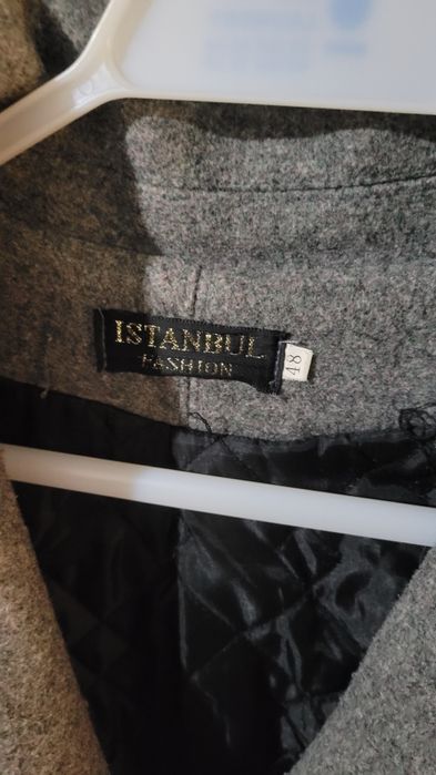 Продаётся пальто