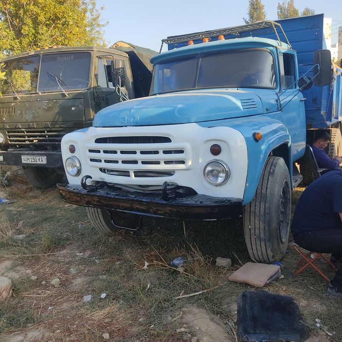 Zil sotiladi 1991 yil samasval 4502 ural mator