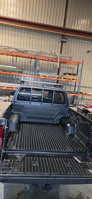 Capitonaj  bena TOYOTA HILUX 2024
