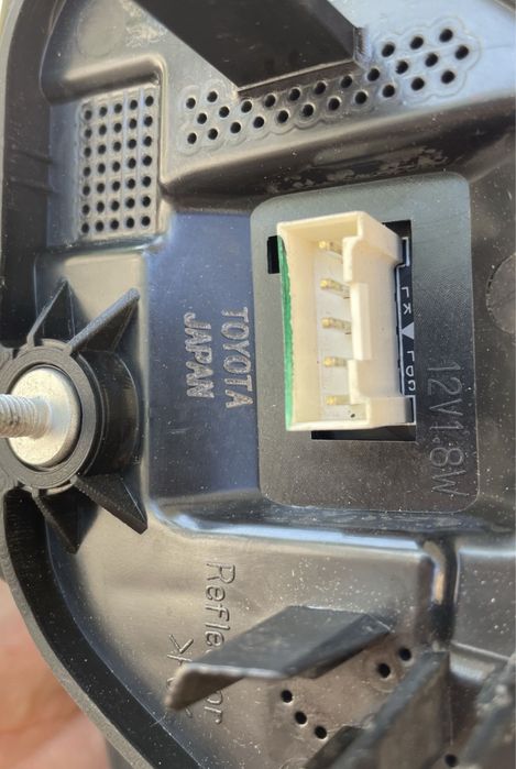 Фонари задние Камри 70-75