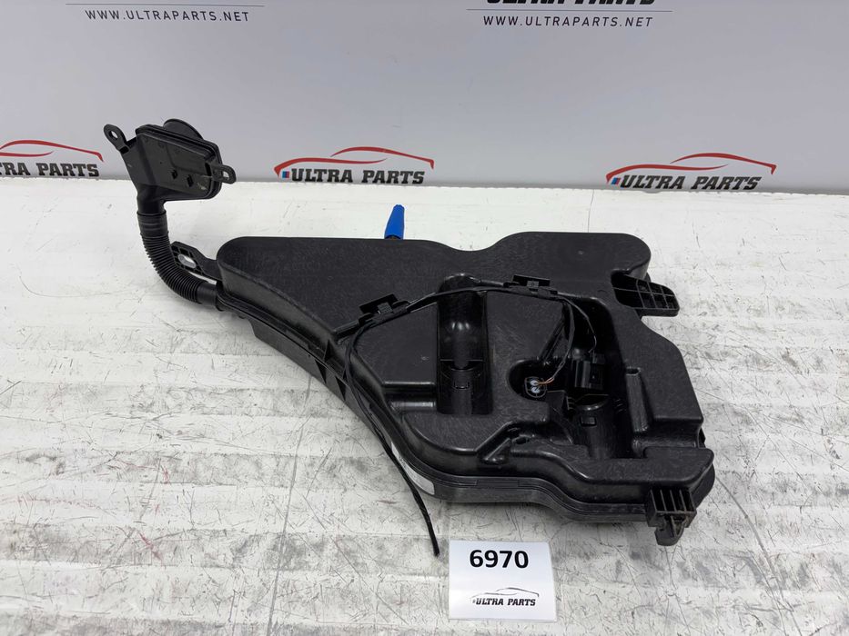 Оригинално Казанче Течност За Чистачки За БМВ Г42 Г02 Г26 7427885 BMW G42 G20 G26