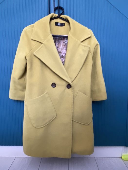 Продам пальто женское