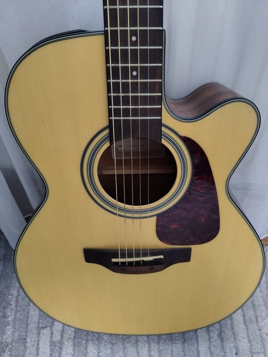 Chitara acustica Takimine  GN10 CE + geanta