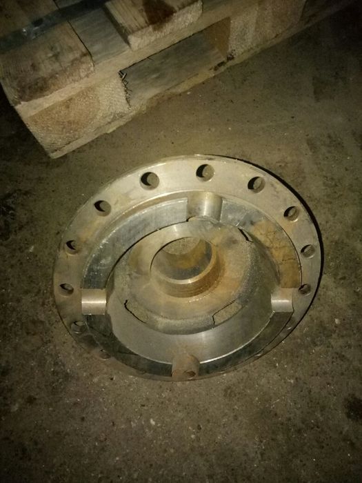 Чашка дифференциала Камаз