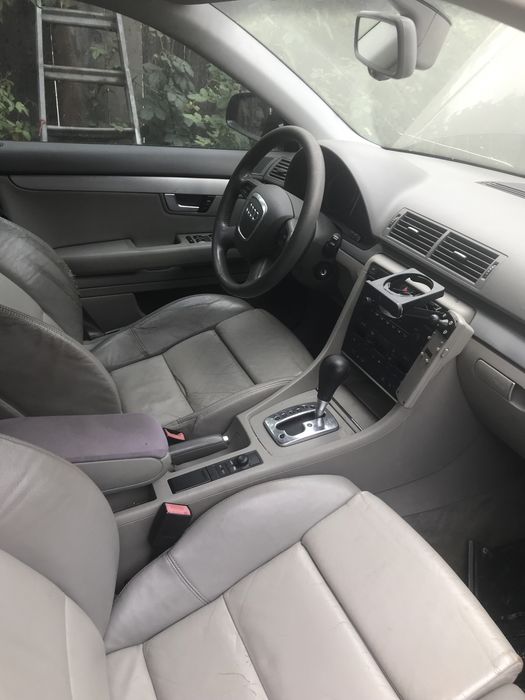 Audi A4 B7 diesel 177 CP PIESE!
