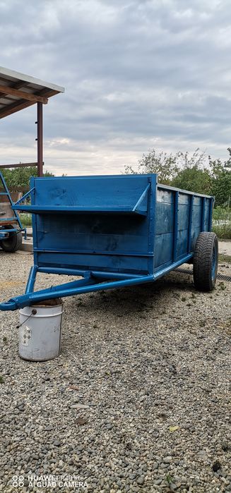 Remorca monoaxa tractor