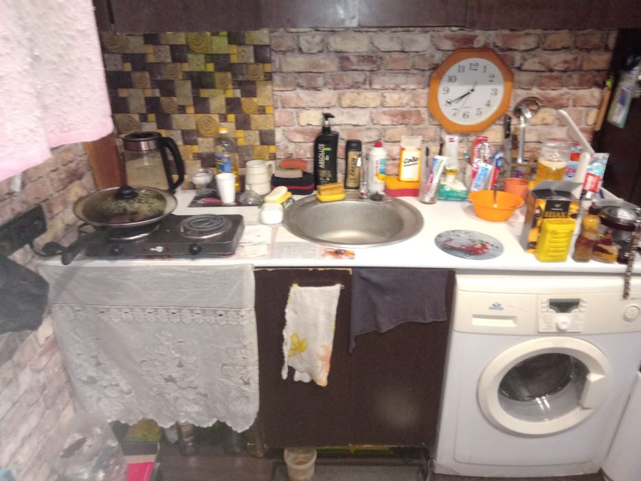 Комната 16 кв.м. дёшево продаю.