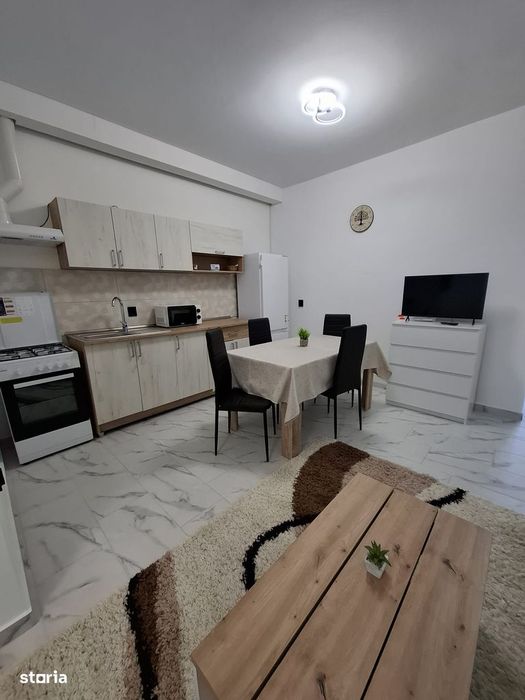 Inchiriere apartament de 2 camere,strada Transilvaniei/Baciu