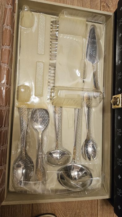 tacimuri noi 12 seturi, 72 piese