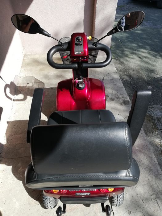 Инвалидна електрическа количка скутер