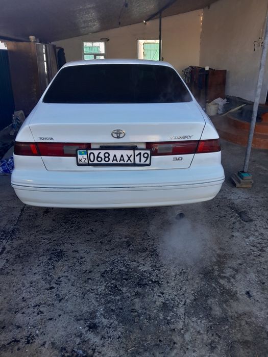 Toyota Camry двадцатка