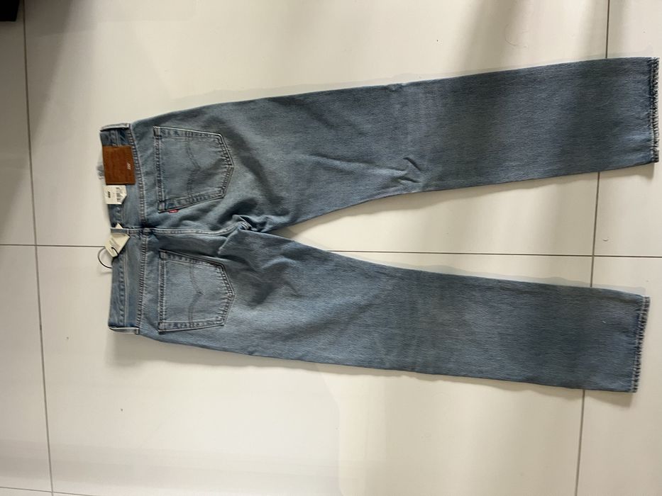 Нови Levis 33/34, с етикет