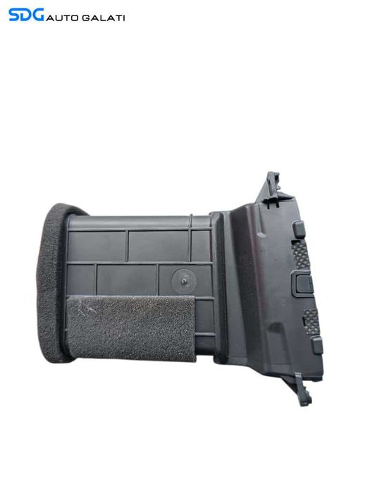 Gura Grila Guri Grile Aer Aerisire Ventilatie Bord Central Dreapta Hyundai Ioniq 2016 - 2019 Cod 84740-G2910 [K6496]