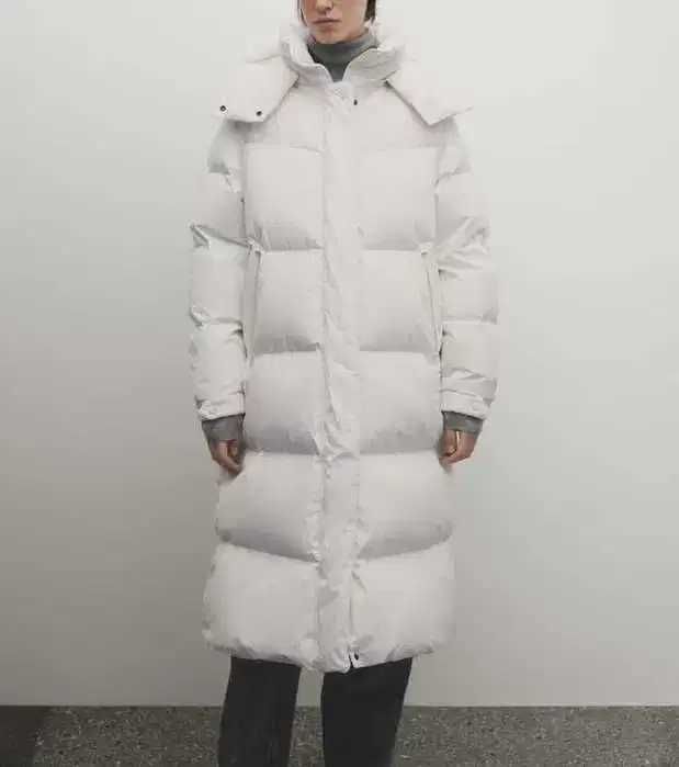 Пуховик с капюшоном massimo dutti