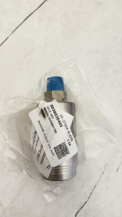 Swagelok quick connector