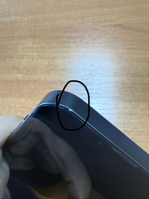 Айфон 13 в темно-голубом цвете, 256гб