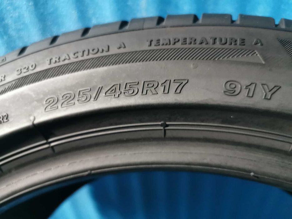 225/45 R17 bridgestone 2 bucati