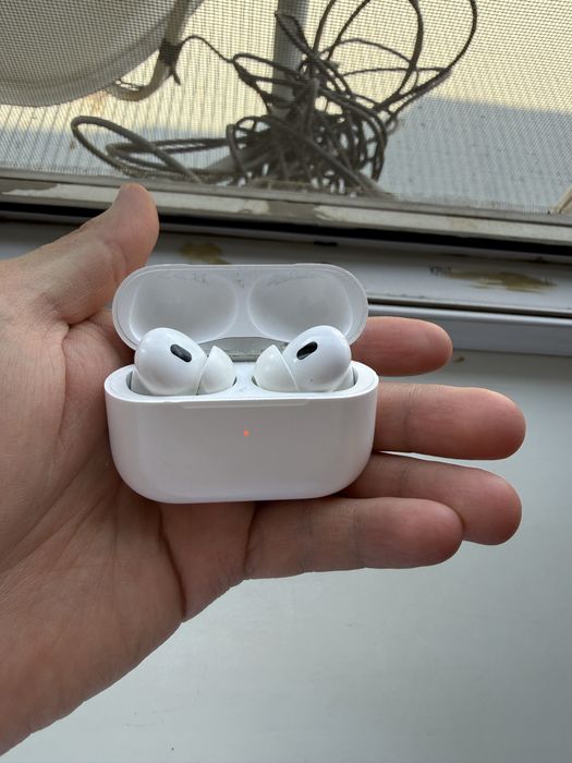 Air pods 2 pro хорошем состоянии
