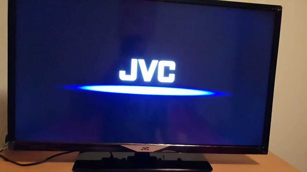 Televizor LED Smart JVC - 81 cm - Garantie + suport perete