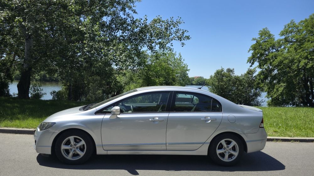 Honda civic automata ,hybrid