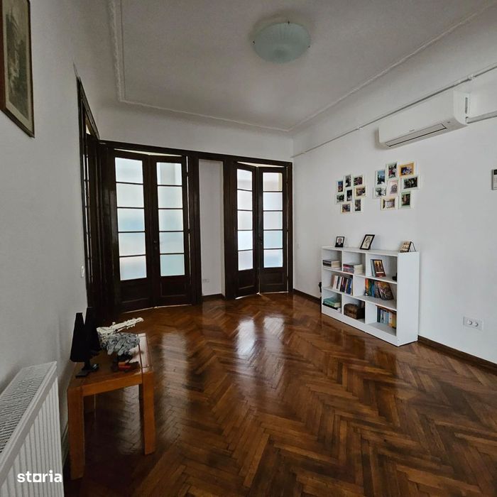 Parter 5camere in vila interbelica/curte/rezidential/comercial/renovat