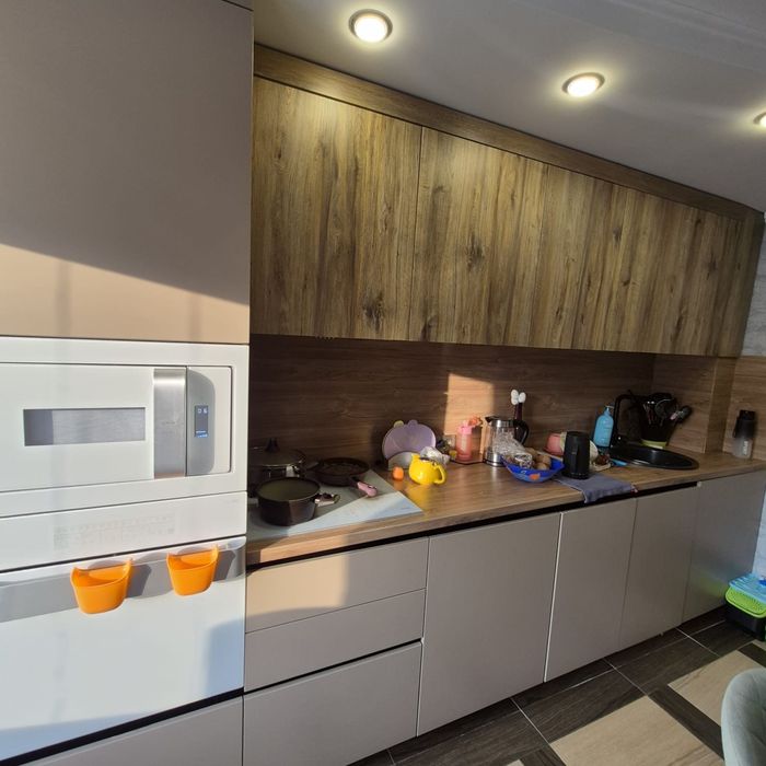 Продам 4 комнатную квартиру