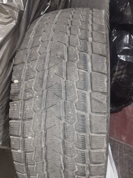 Продам шины 265/70/R16