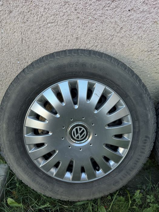 Jante tablă cu anvelope de iarnă