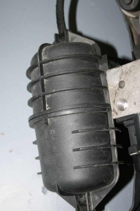 Pompa Modul Calculator ABS Bmw Seria 5 E60 E61 530D Volan Stanga