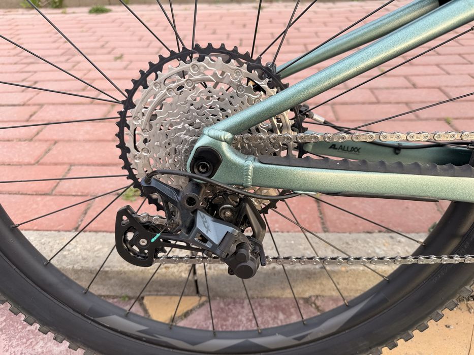 Продам giant stance 2  2024 года