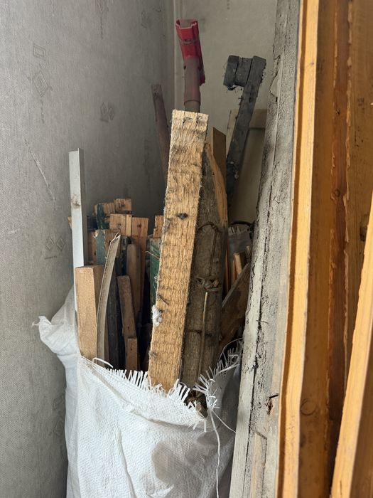 Отдам бесплатно дерево на дрова