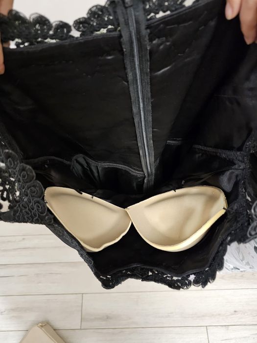 Vand rochie la comanda marime 38