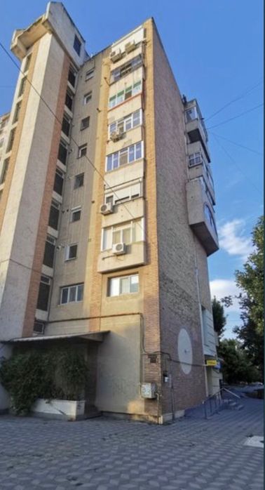 Apartament 2 camere recompartimentat