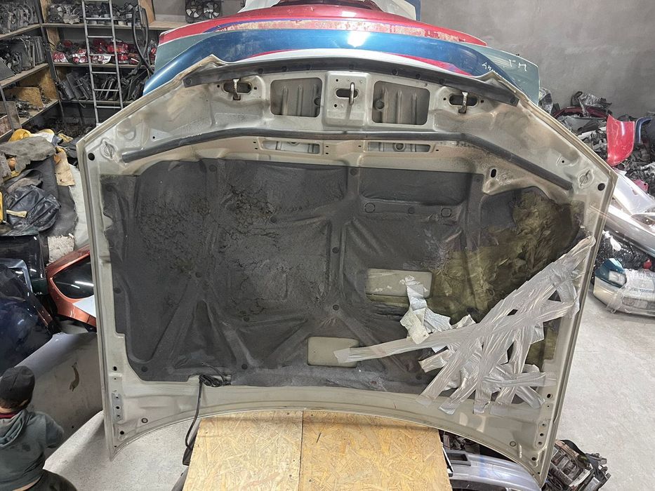 Капот Мазда Кседокс 9 Мелениум